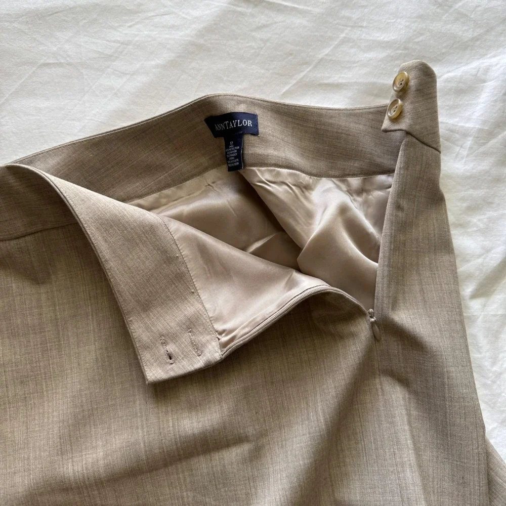 Ann Taylor Pencil Skirt 12 Professional Office Siren Quiet‎ Luxury Neutral